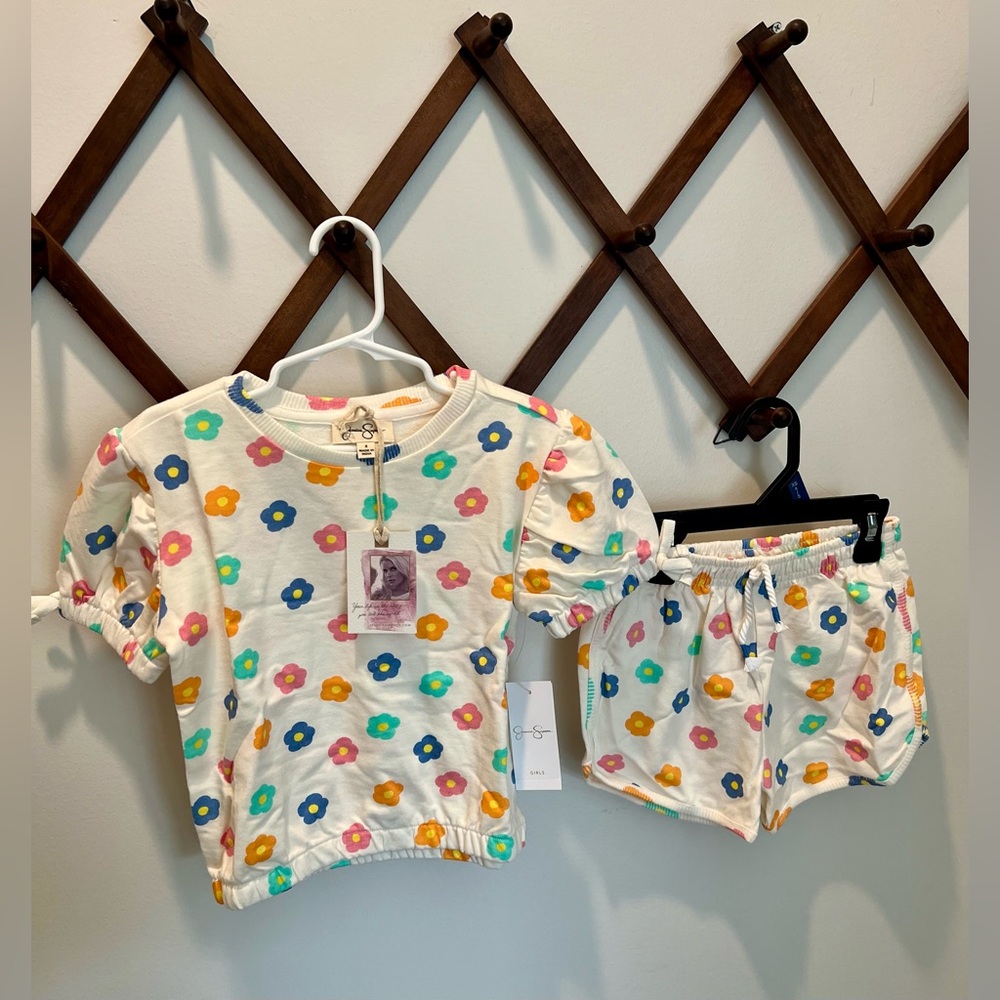 NWT Jessica Simpson Matching Set Outfit Flowers Little girl size 5